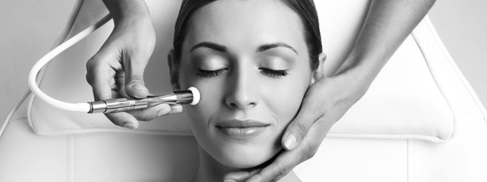 Best Microdermabrasion Spa Toronto